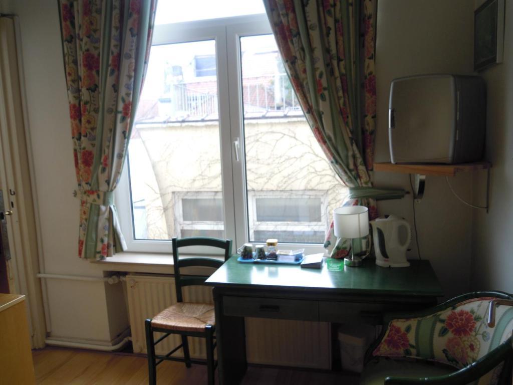 בריסל Guesthouse Marie Therese מראה חיצוני תמונה